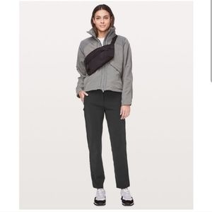 Lululemon On The Move pant sz 4